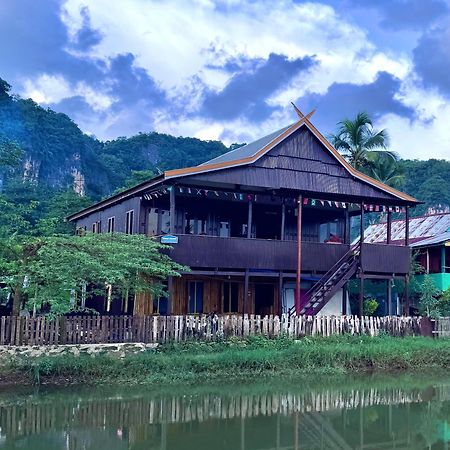 Nasrul House Homestay For Backpackers Maros Esterno foto