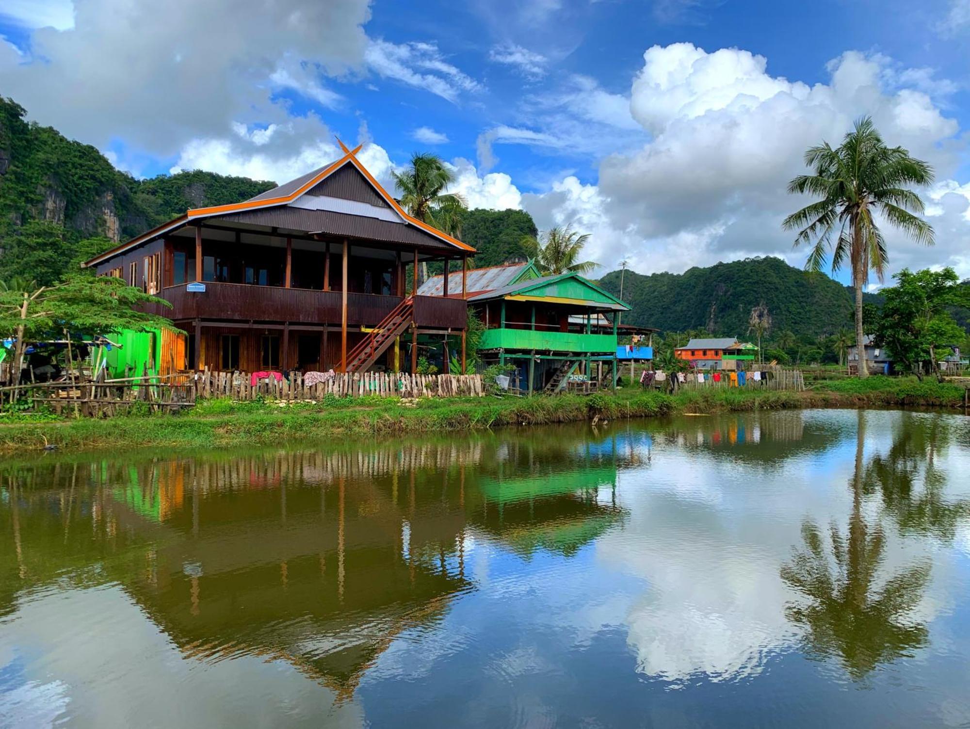 Nasrul House Homestay For Backpackers Maros Esterno foto