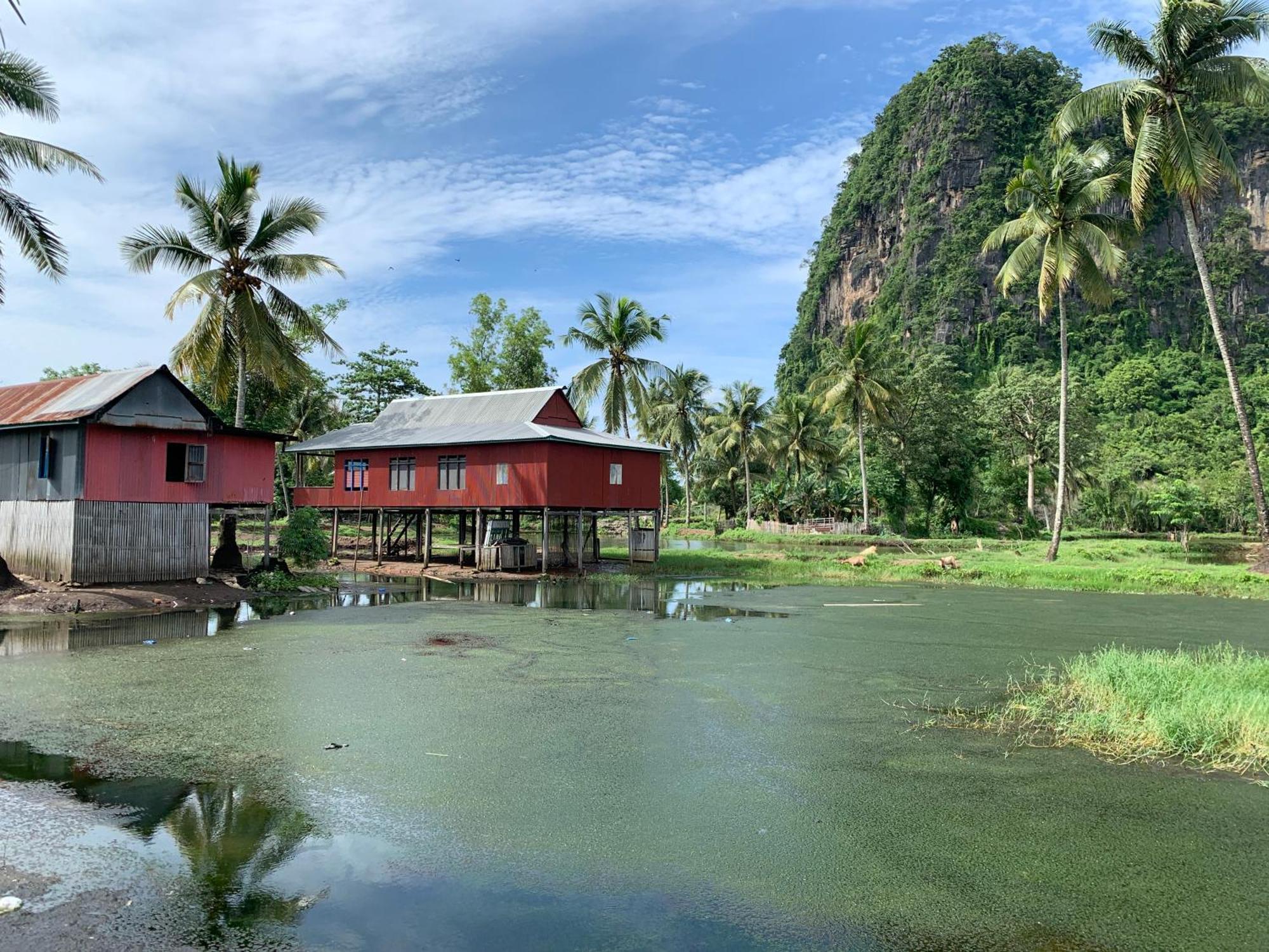 Nasrul House Homestay For Backpackers Maros Esterno foto