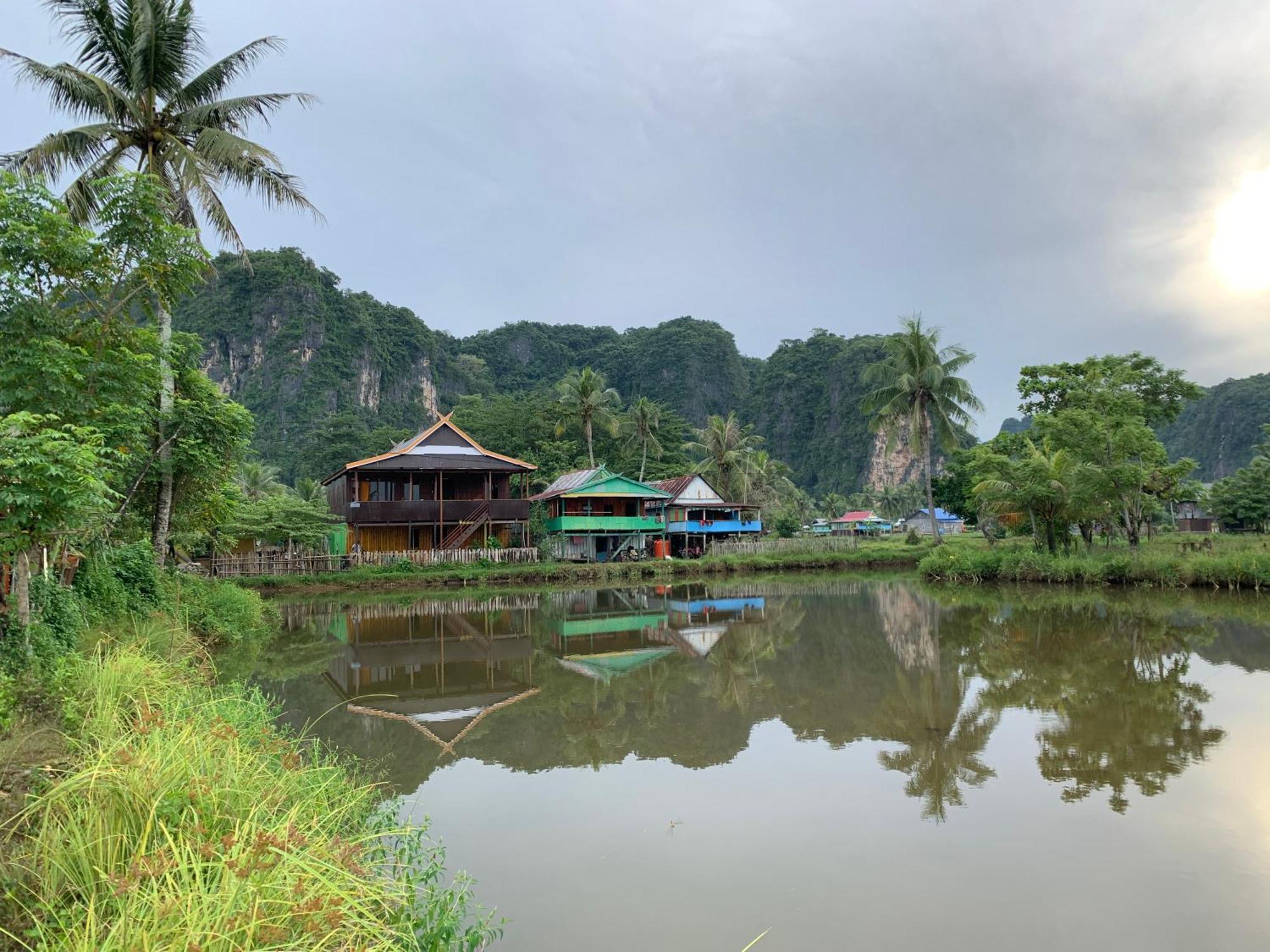 Nasrul House Homestay For Backpackers Maros Esterno foto